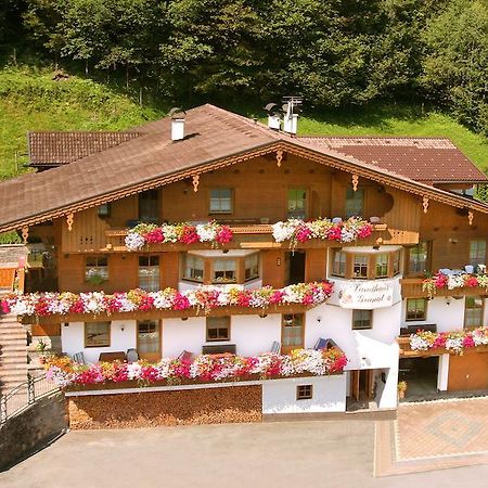 Landhaus Granat Mayrhofen Exterior photo