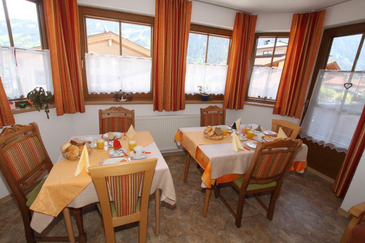 Landhaus Granat Mayrhofen Exterior photo