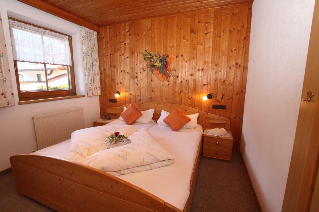 Landhaus Granat Mayrhofen Exterior photo